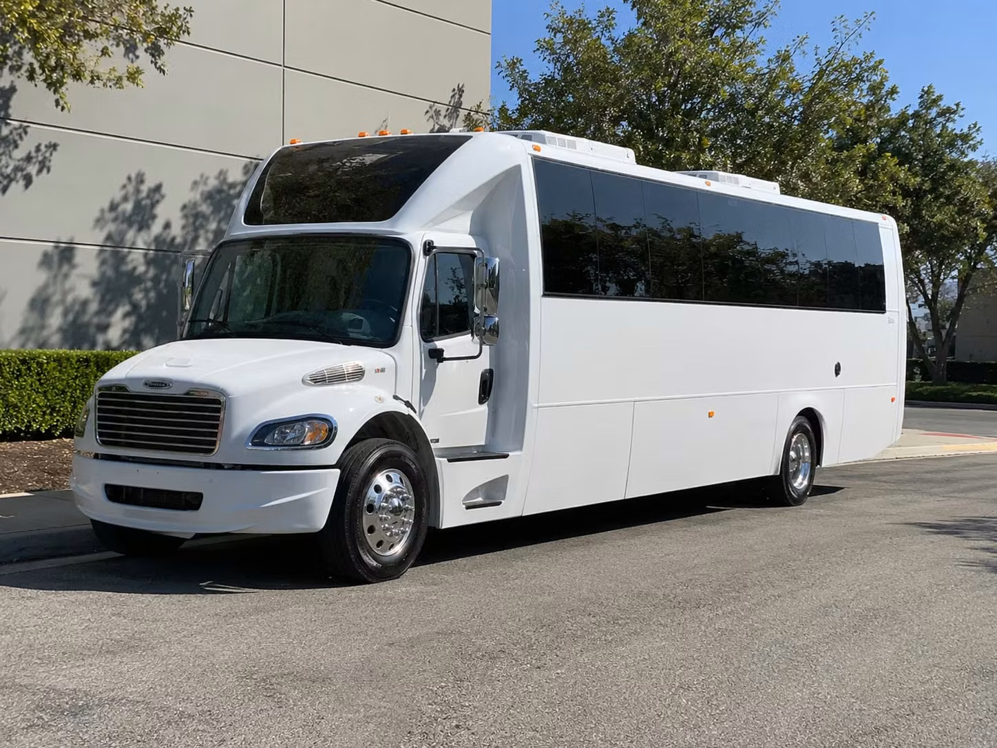 party buses and sprinter vans for savannah bachelorette and bridal party transportation