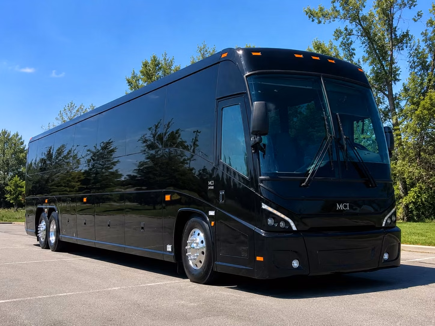 savannah minibus rentals for smaller prom groups